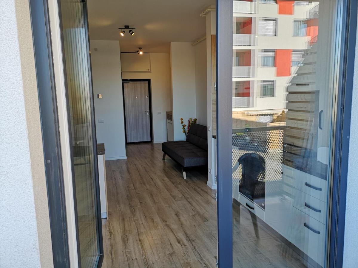 Ared-Atrium Mall Chrysflatty3 Premium Apartment 60Mp Arad Exterior photo